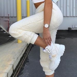 Say what | ivory off white cream cozy plush jogger lounge pants XL